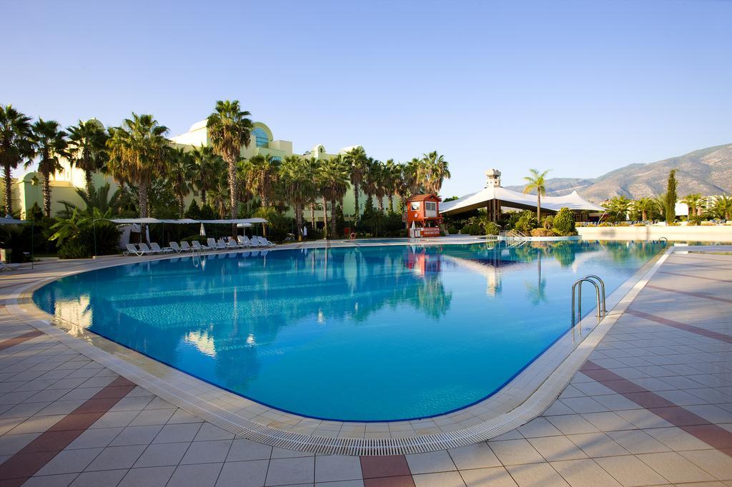 Presa Di Finica Hotel & Suites Finike Dış mekan fotoğraf